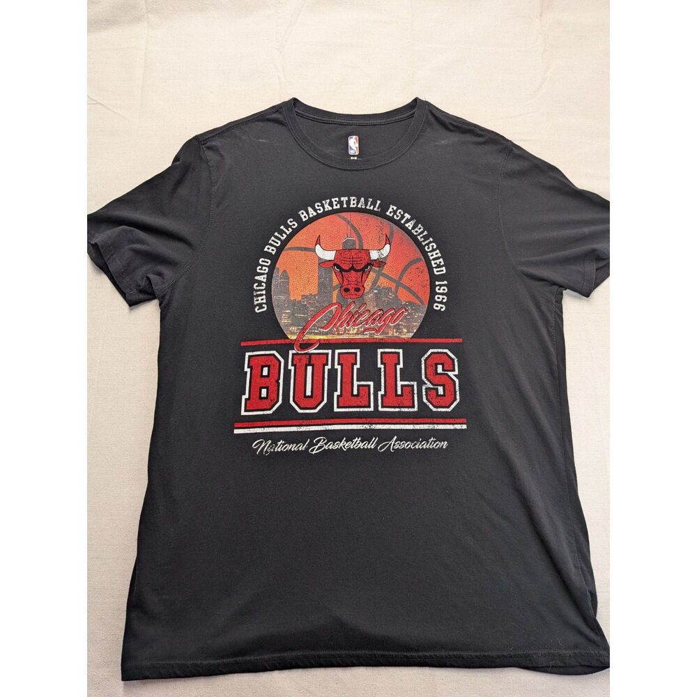 Retro Streetwear Basketball XXL Chicago Bulls NBA Graphic Black Tee Shir